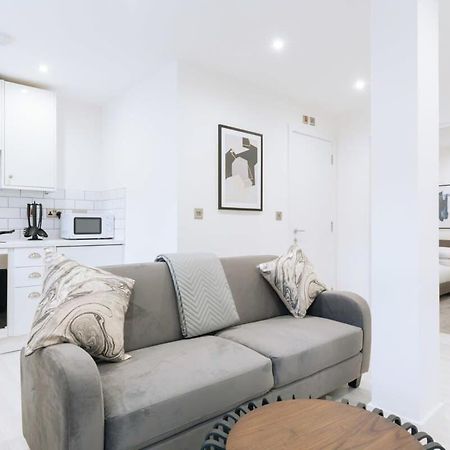 Modern 1 Bedroom Apartment In Central Ipswich Eksteriør billede