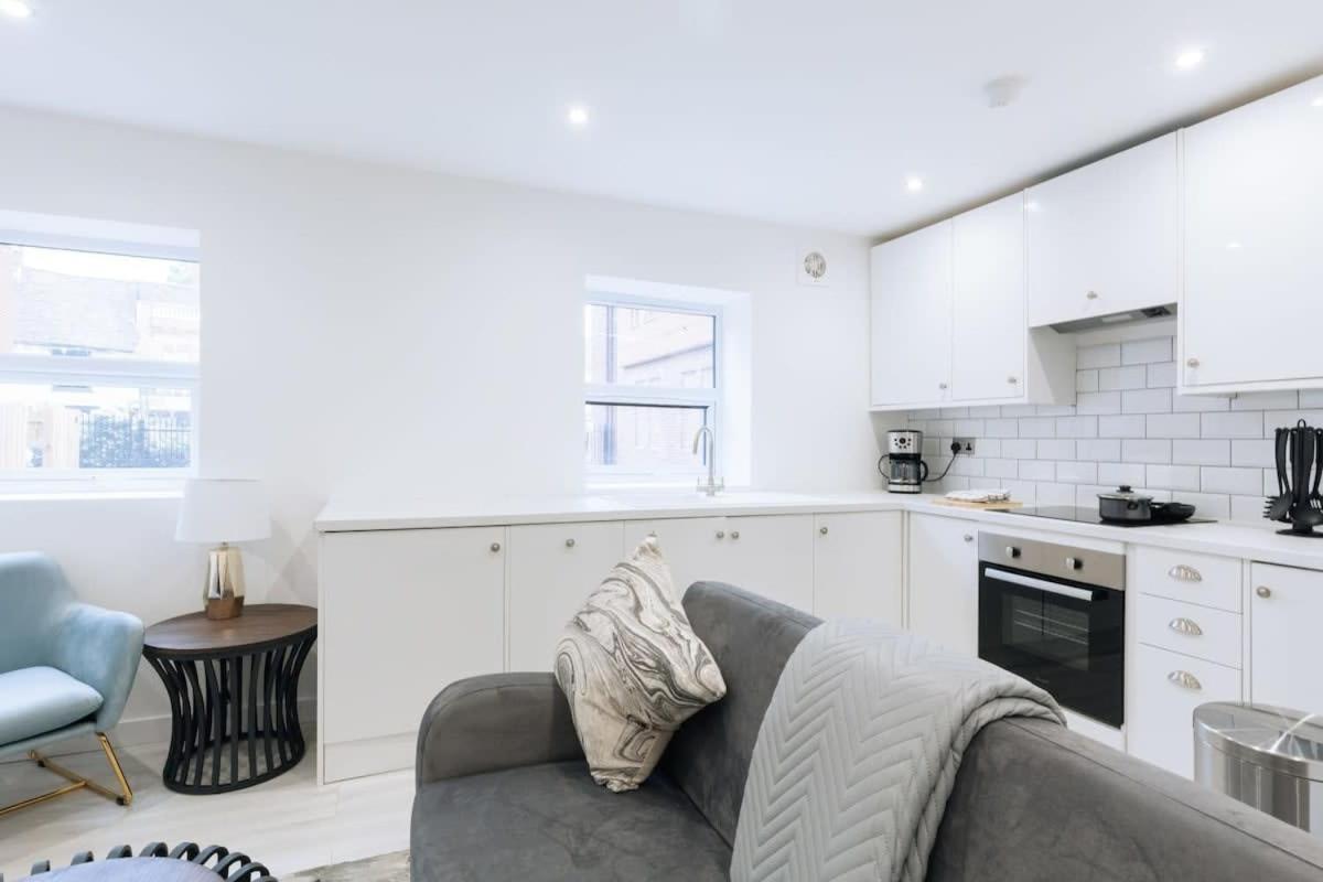 Modern 1 Bedroom Apartment In Central Ipswich Eksteriør billede
